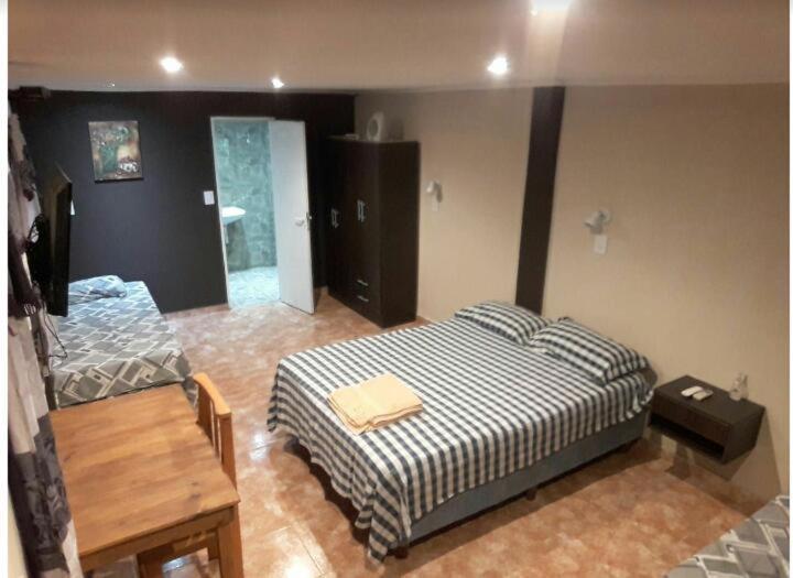 Alojamiento Don Cris Apartment Corrientes Bagian luar foto